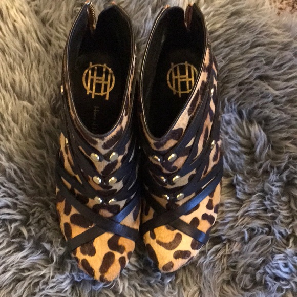 House of Harlow pony hair wedge 6.5 - Picture 2 of 6